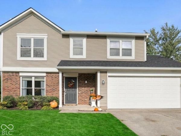 8465 Summertree Lane, Indianapolis, IN 46256