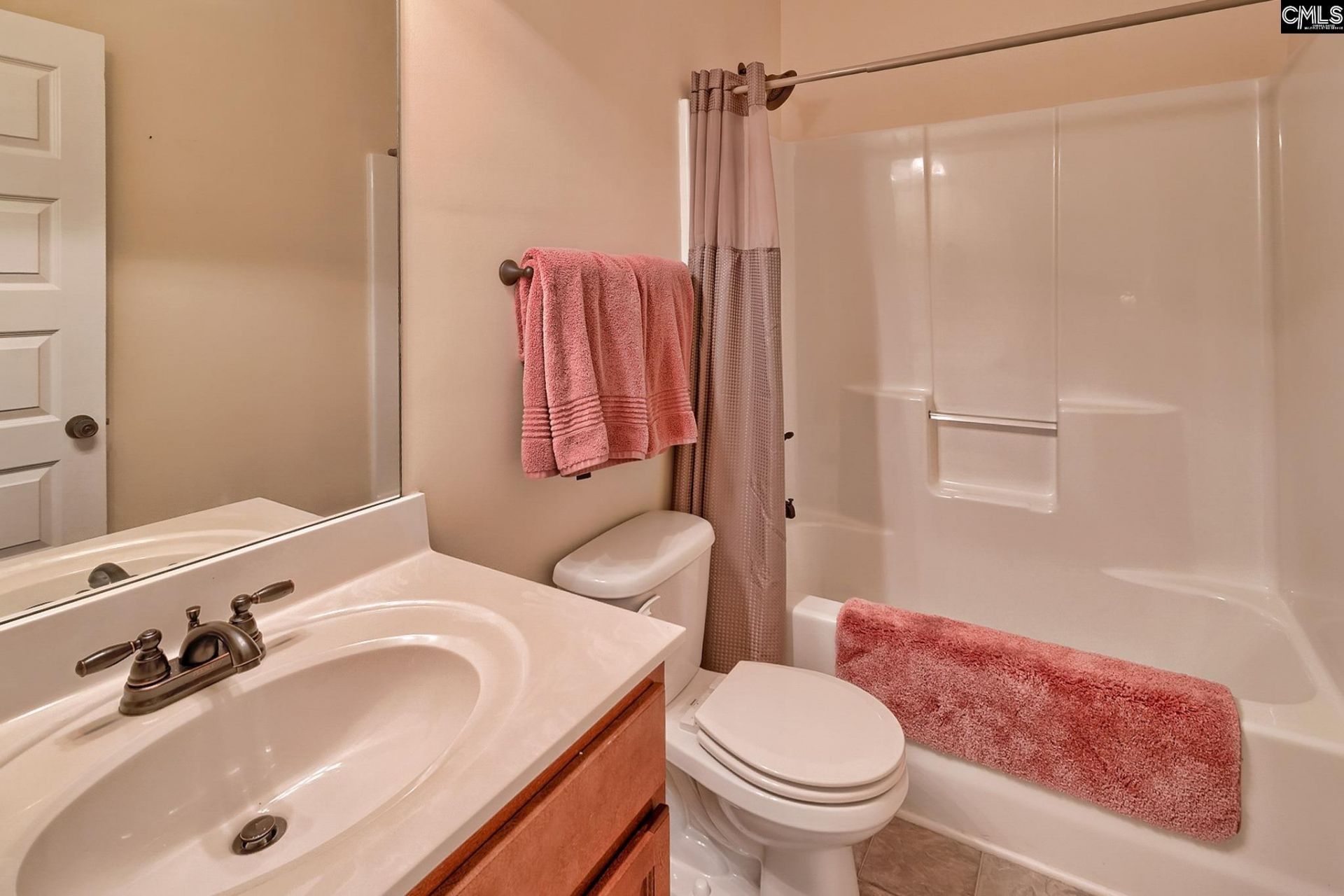 111 Saks Avenue  Photo 40