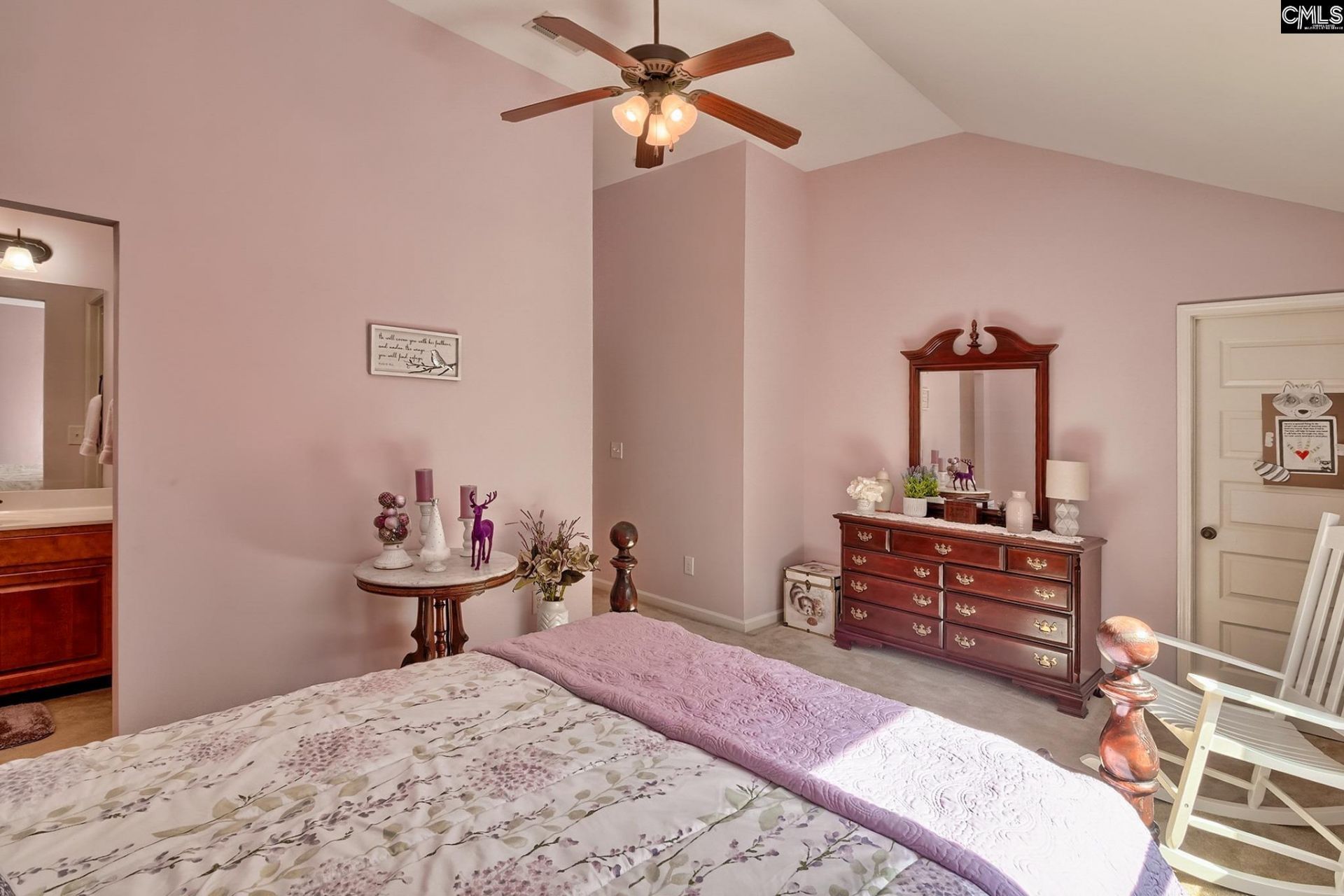 111 Saks Avenue  Photo 42