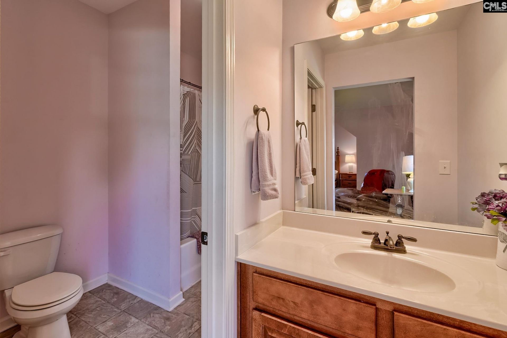 111 Saks Avenue  Photo 44