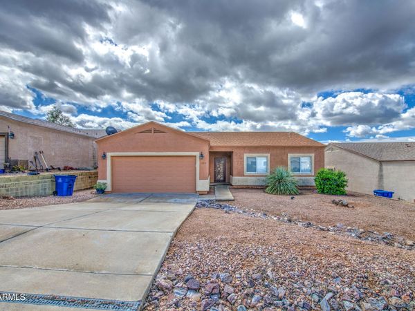 426 W HIGHLANDS Drive, Superior, AZ 85173