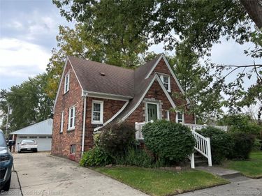 4173 Williams Street, Dearborn Heights, Mi 48125