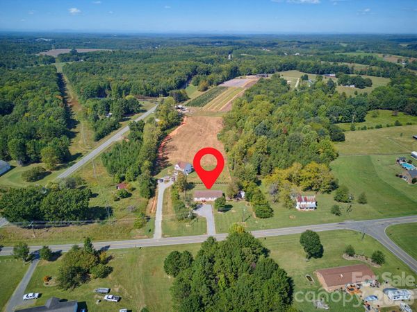 6858 Long Island Road , Catawba, NC 28609