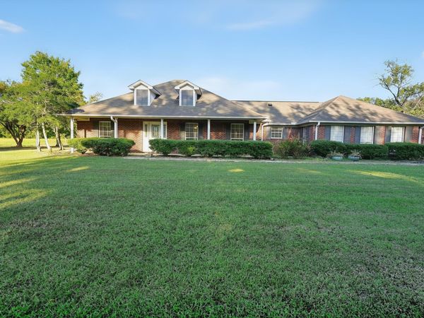 98 County Road 6121, Baldwyn, MS 38824