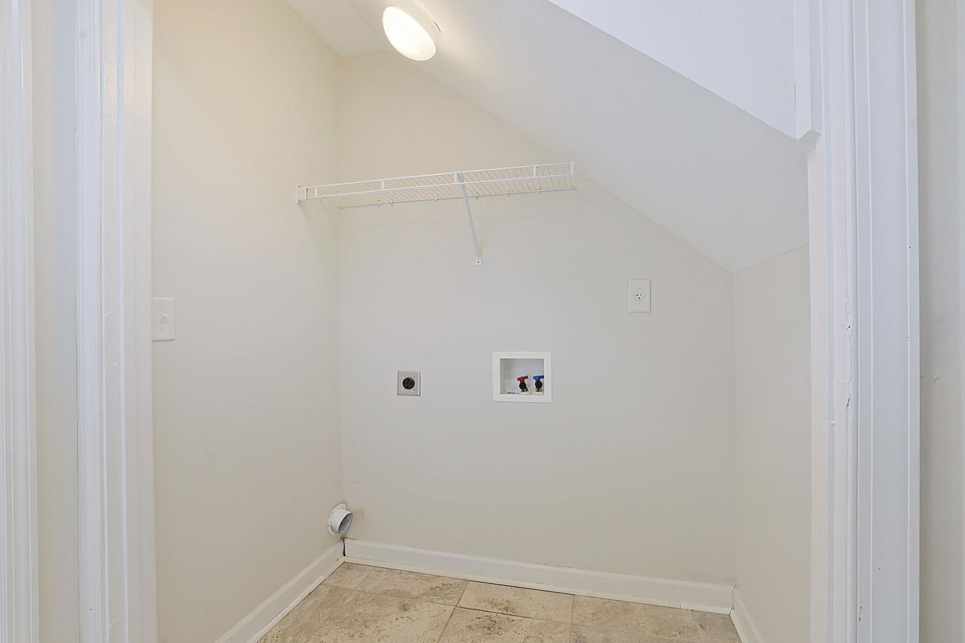 176 Dunbarton Ln. Photo 35