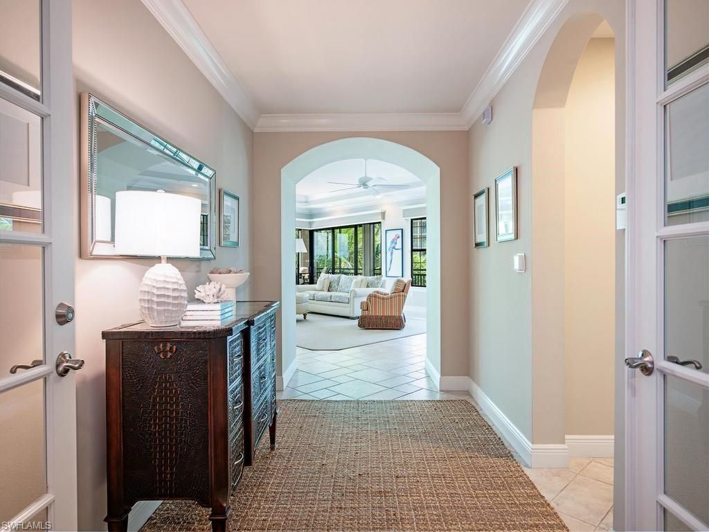 2550 Marquesa Royale Ln , Unit 201, Naples, FL 34109 Photo