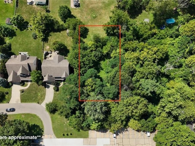 8517 Wilton Avenue, Sycamore Township, OH 45236 Photo 1