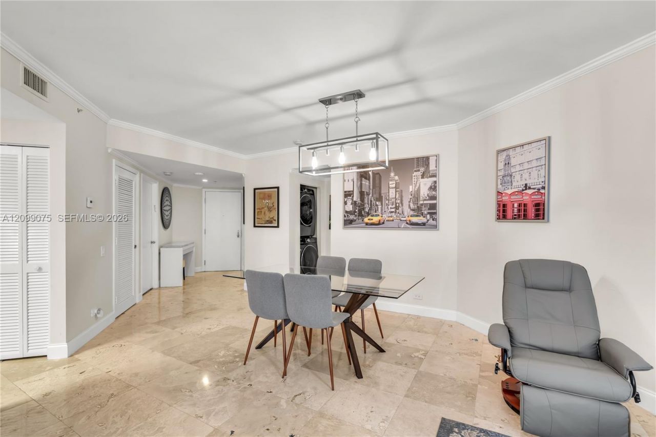 701 Brickell Key Blvd , Unit 1004, Miami, FL 33131 Photo