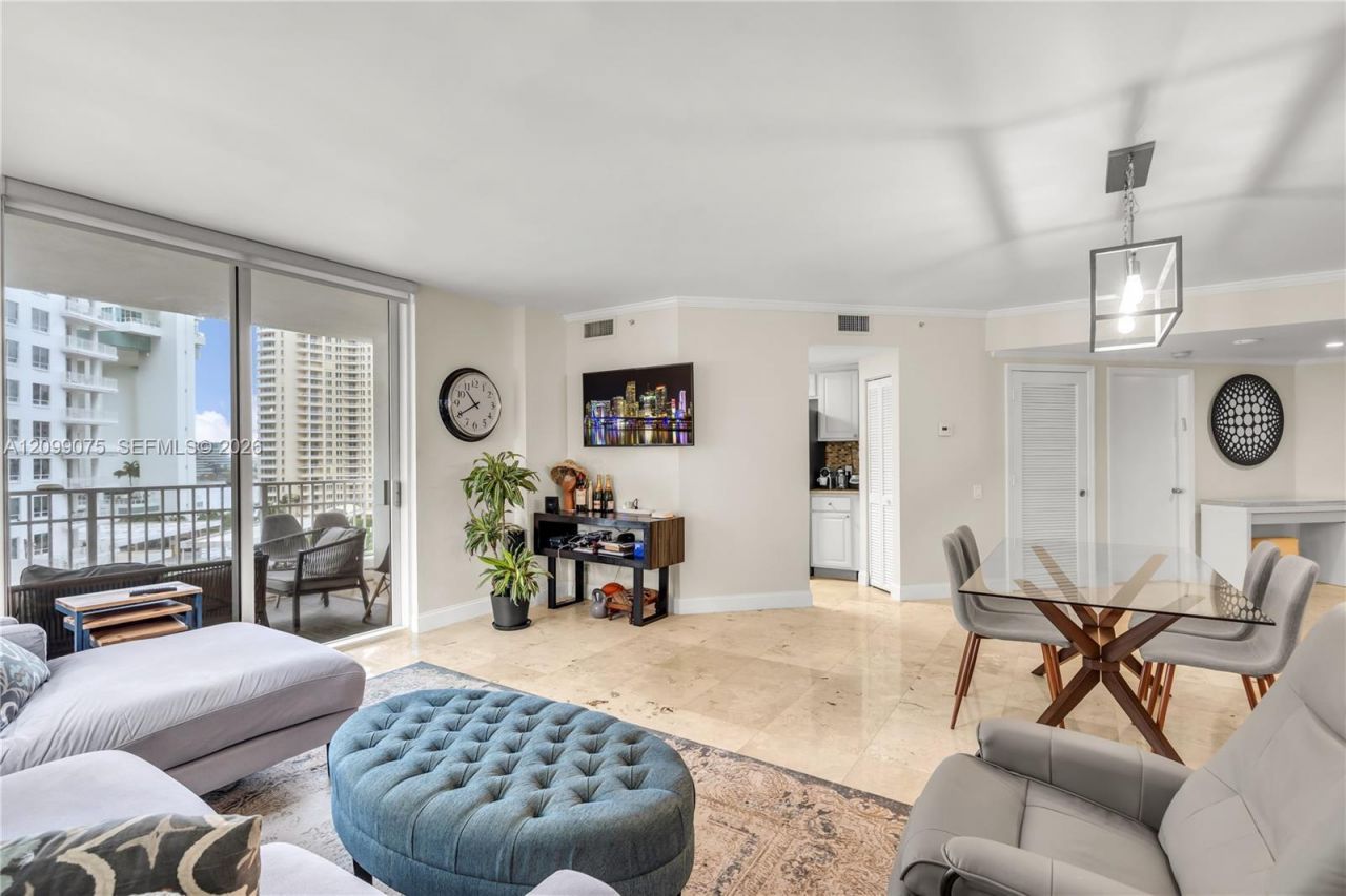 701 Brickell Key Blvd , Unit 1004, Miami, FL 33131 Photo