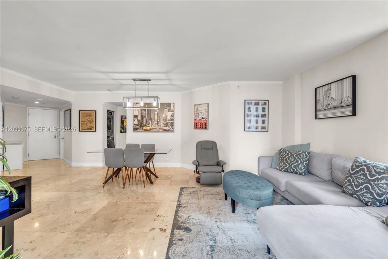 701 Brickell Key Blvd , Unit 1004, Miami, FL 33131 Photo