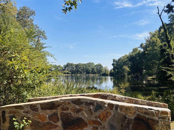 56 Lakeshore Drive, Little Rock, AR 72204