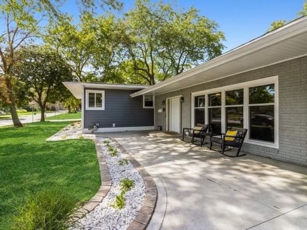 223 W Lane Street, Winterset, IA 50273
