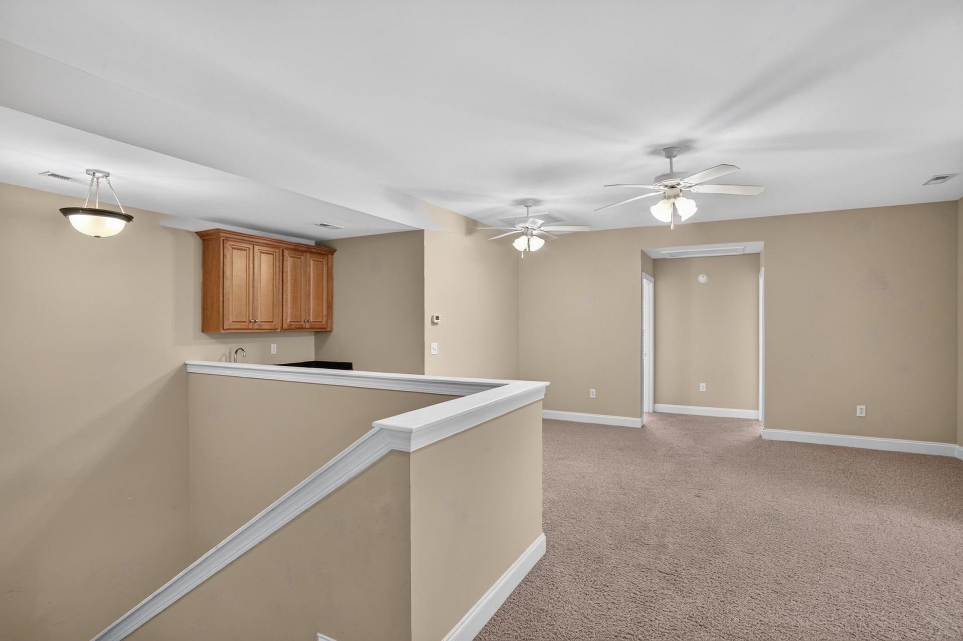 1005 Kelly Ct. Photo 16