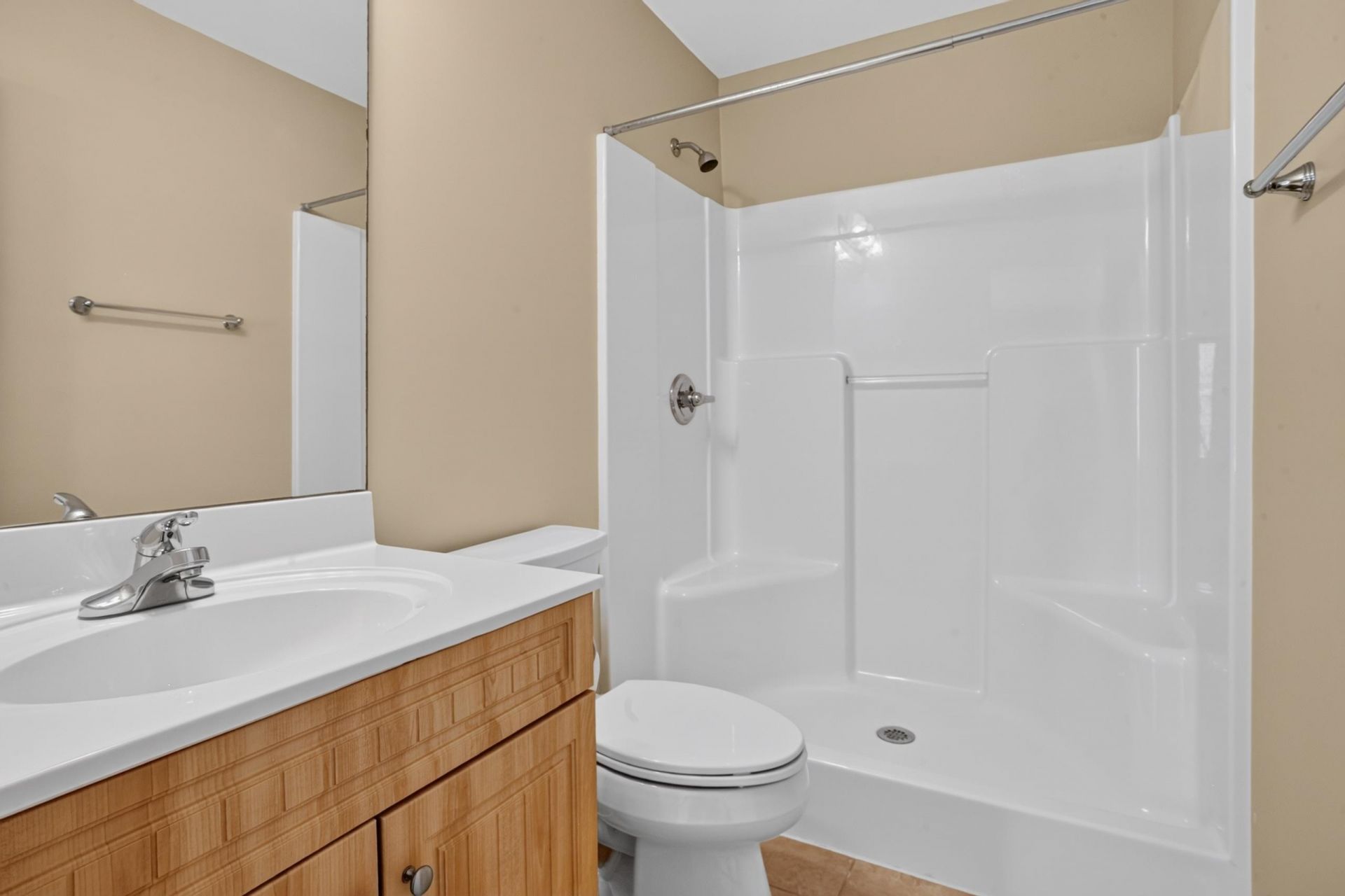 1005 Kelly Ct. Photo 22