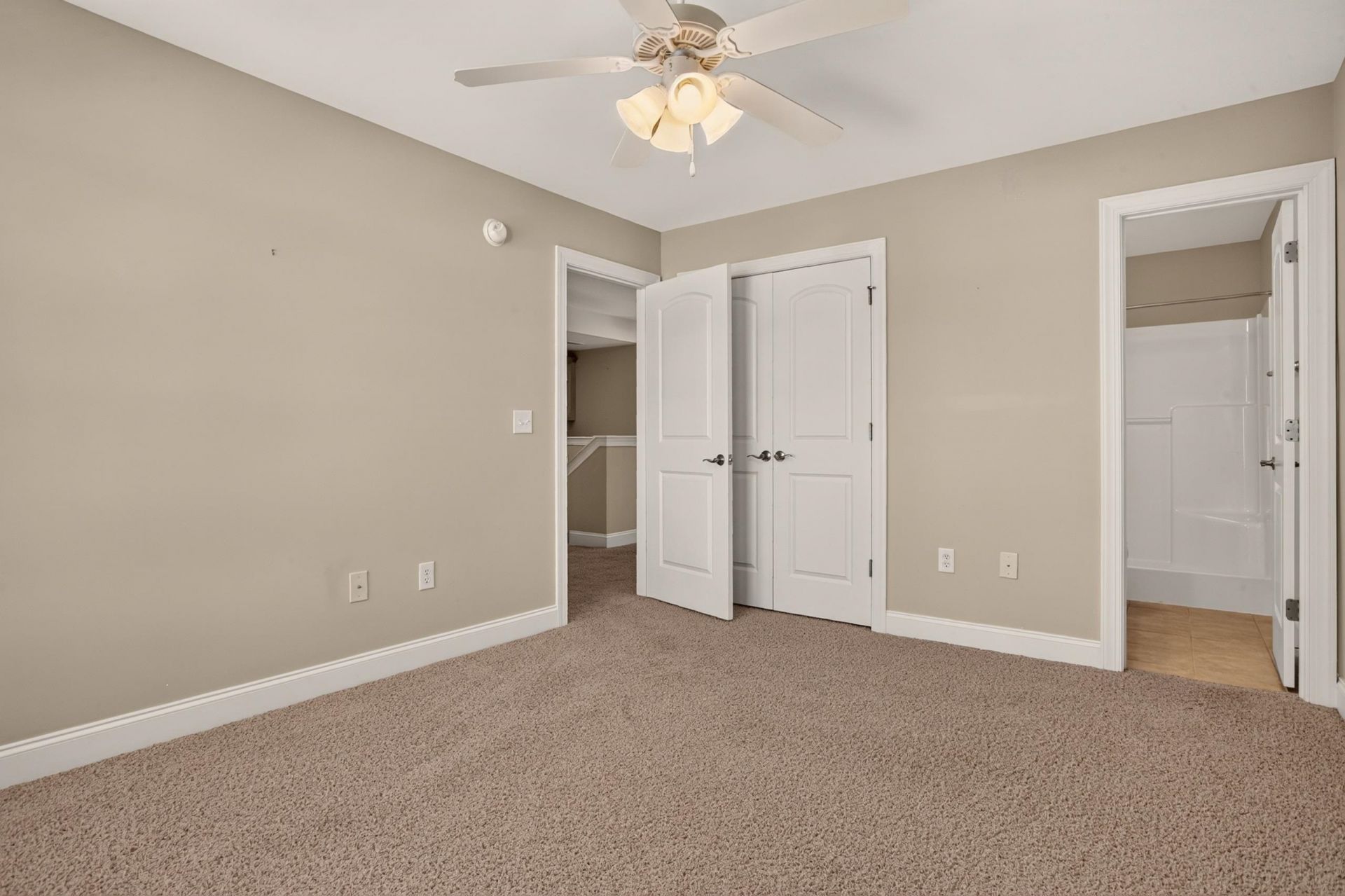 1005 Kelly Ct. Photo 23