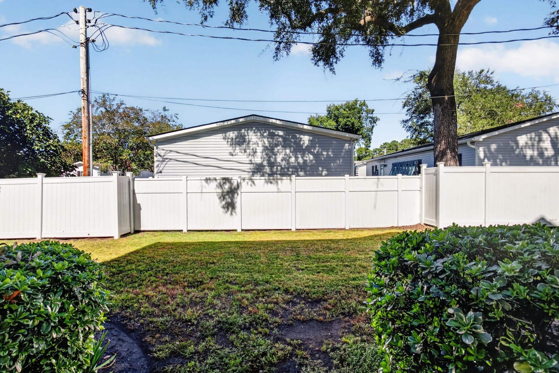 1005 Kelly Ct. Photo 38