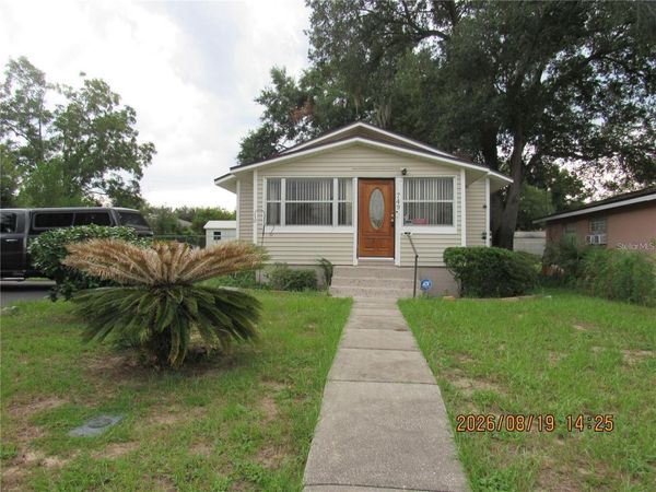 749 E MONTROSE STREET , CLERMONT, FL 34711