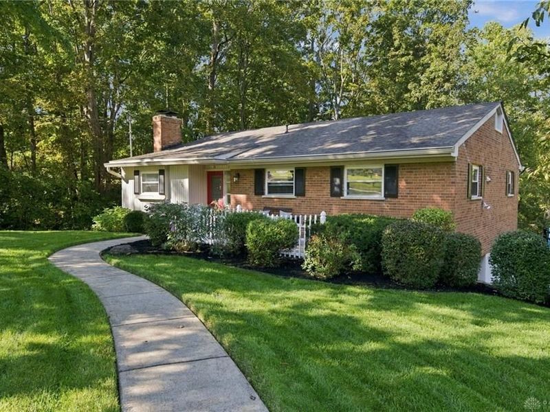 11701 Thistlehill Drive, Symmes Township, OH 45140 Photo 2