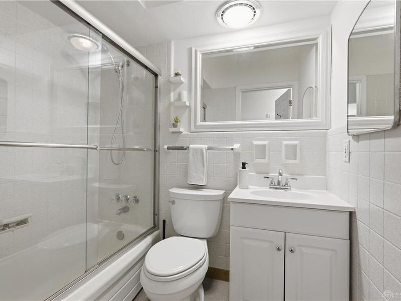 11701 Thistlehill Drive, Symmes Township, OH 45140 Photo 21