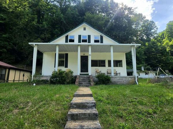 546 North Inman Street, Appalachia, VA 24216