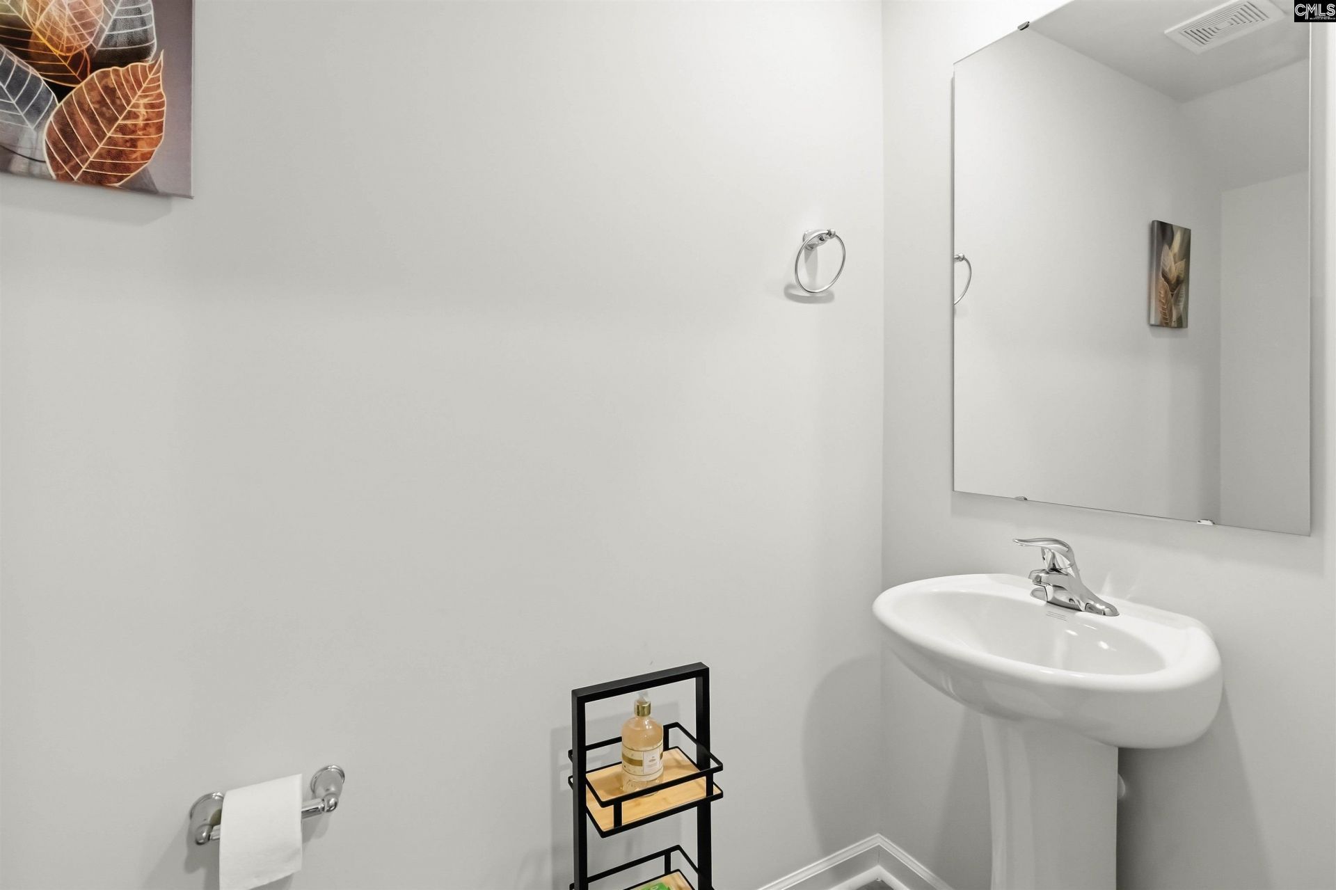 12b Briar Forest Drive Photo 7