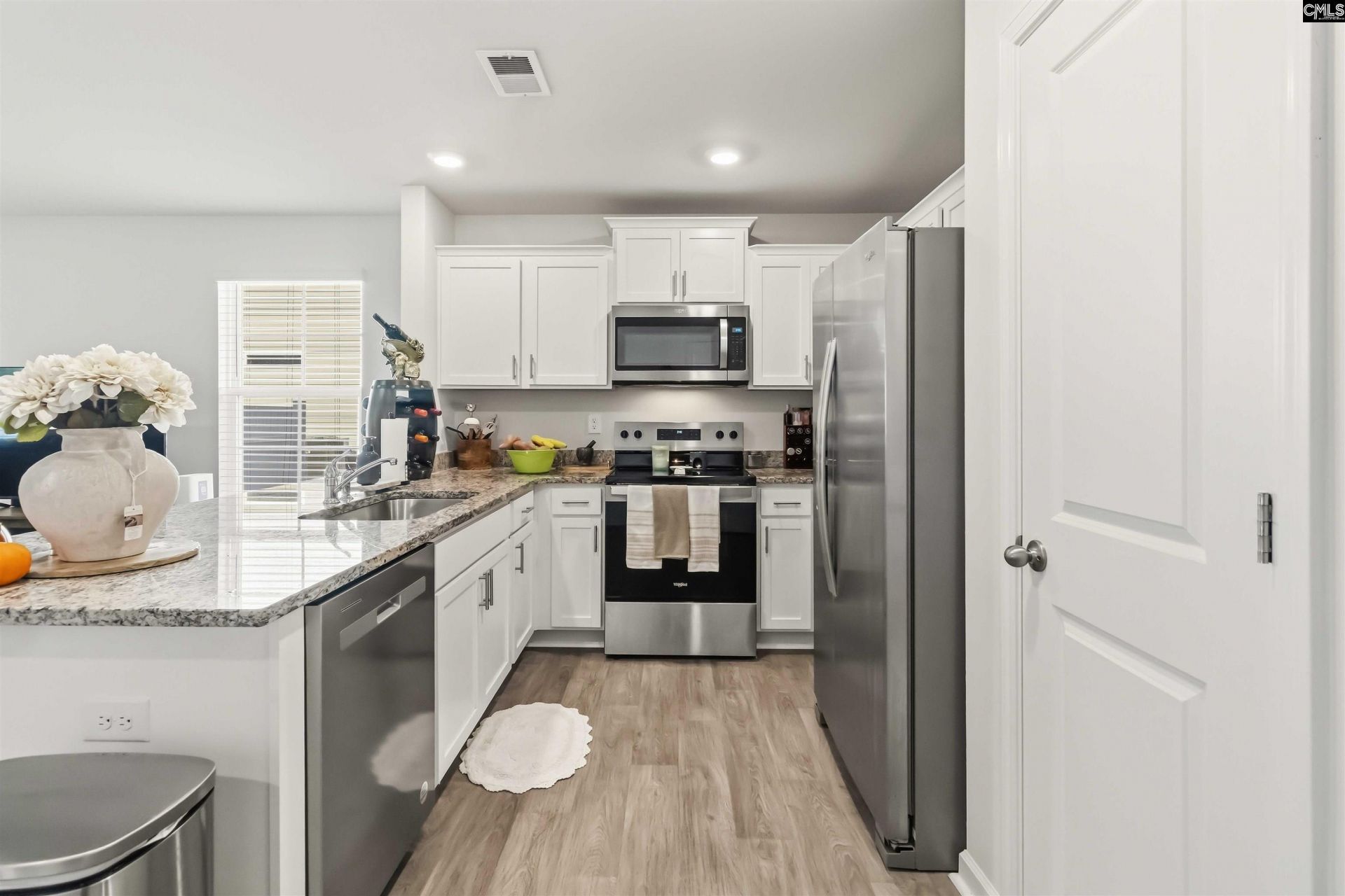 12b Briar Forest Drive Photo 8