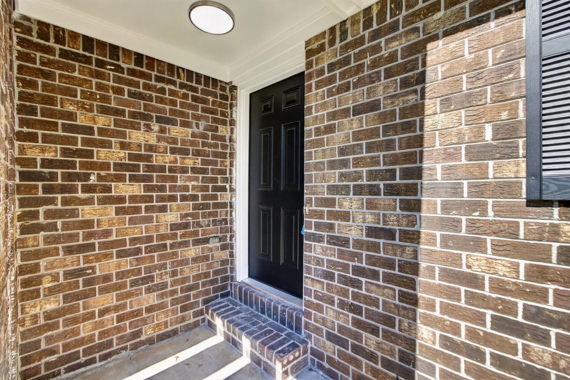 123 Woodduck Drive Photo 4
