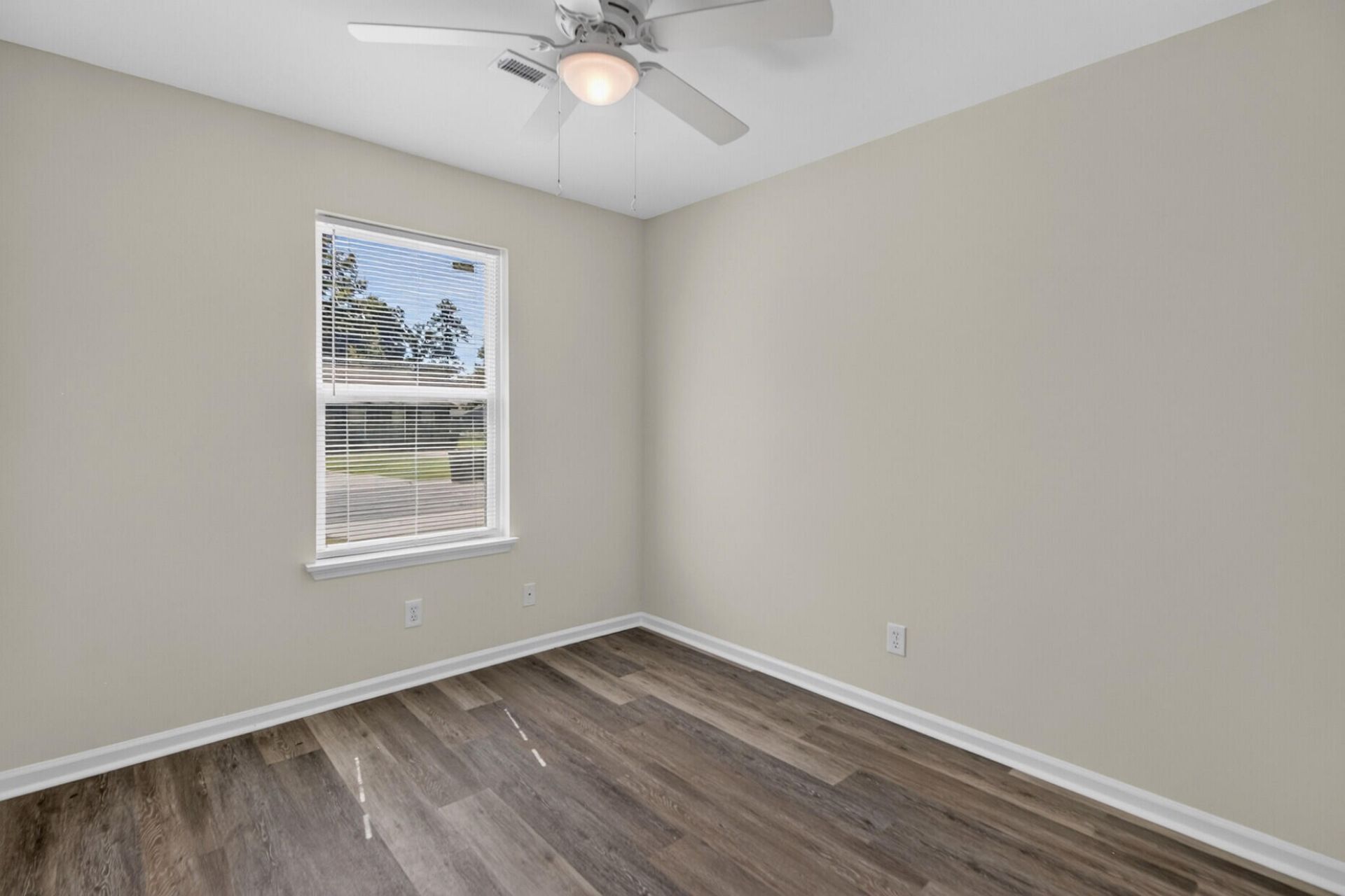 123 Woodduck Drive Photo 55