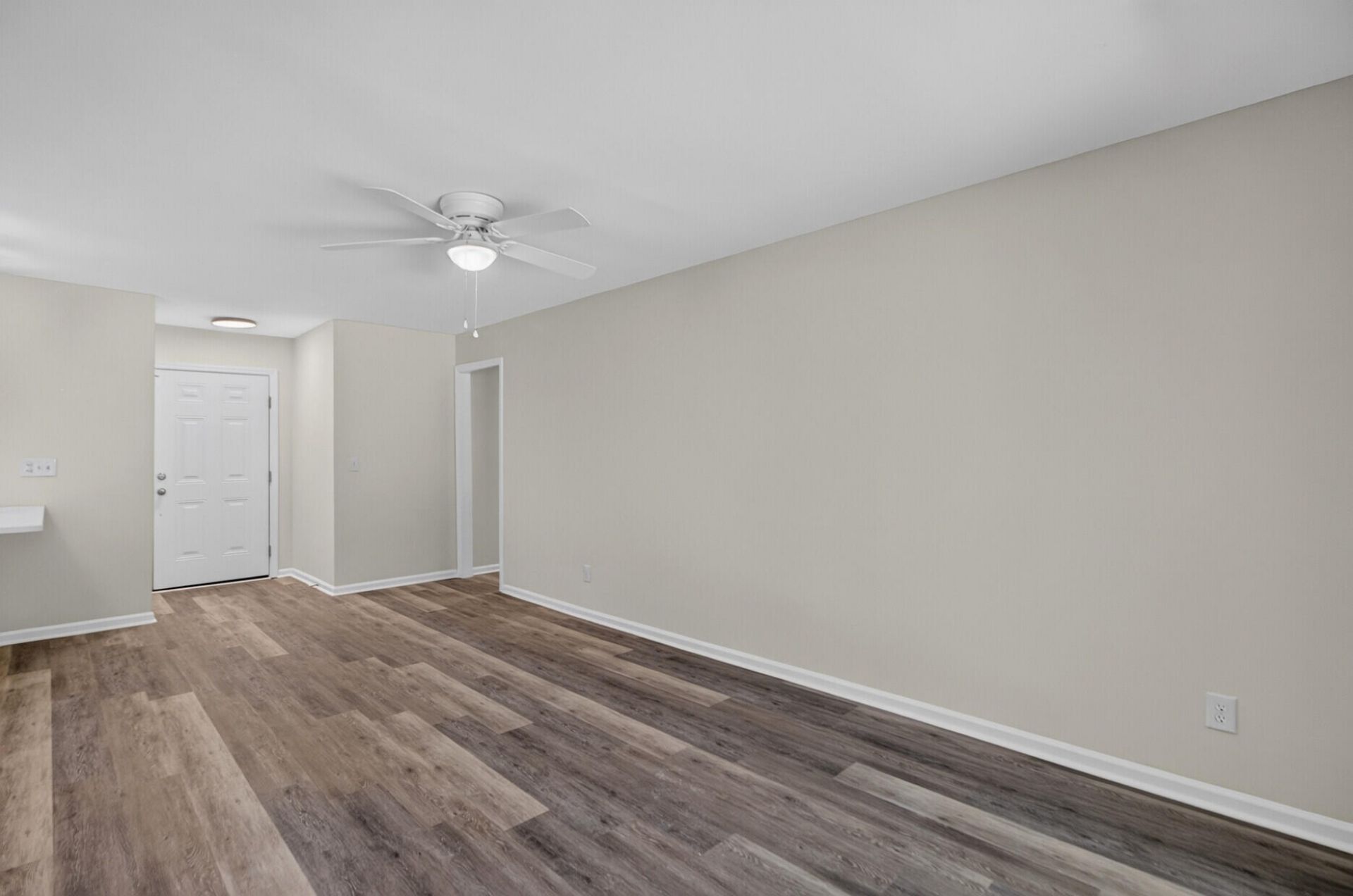 123 Woodduck Drive Photo 8