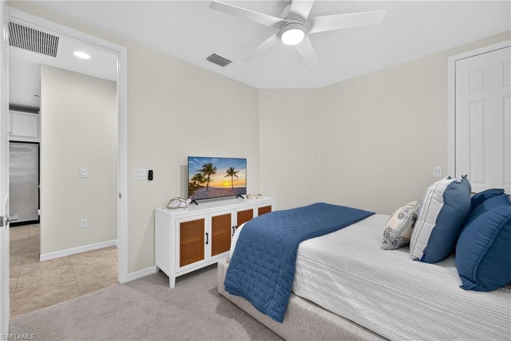 14939 Edgewater Cir , Naples, FL 34114 Photo