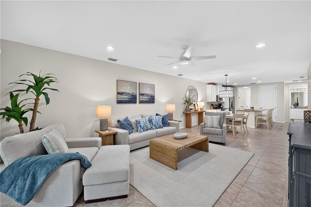14939 Edgewater Cir , Naples, FL 34114 Photo