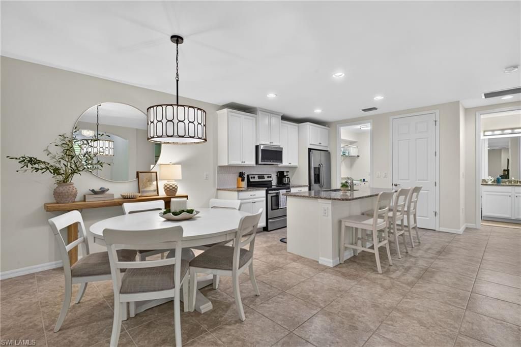 14939 Edgewater Cir , Naples, FL 34114 Photo