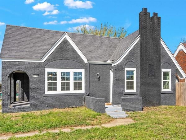 1301 N McKinley Avenue, Oklahoma City, OK 73106