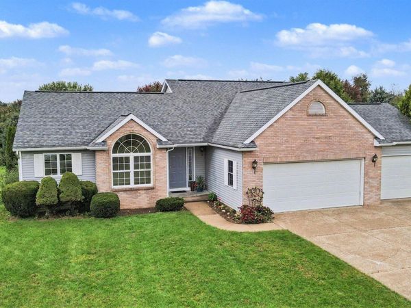 4132 Stoney Hill Drive, Kalamazoo, MI 49009