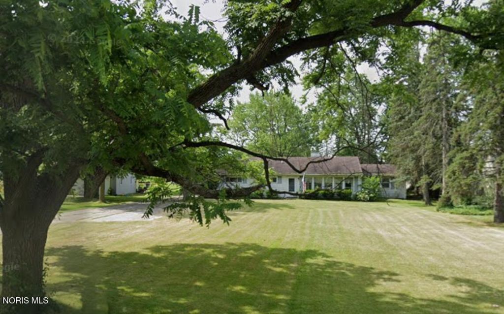 9229 Mandell Road, Perrysburg, OH 43551 Main Photo