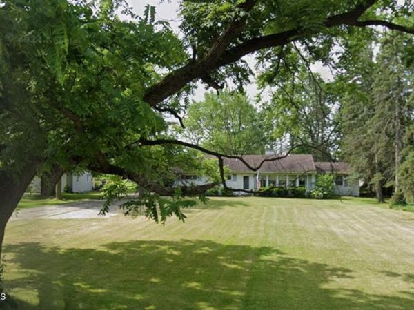 9229 Mandell Road, Perrysburg, OH 43551