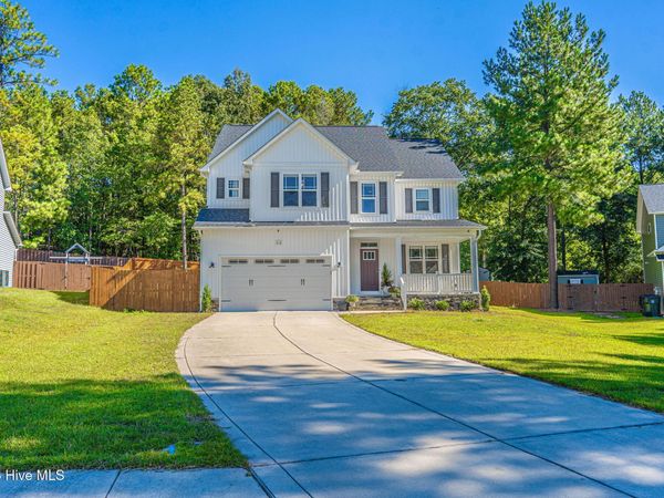 216 Vanderbuilt Court, Aberdeen, NC 28315