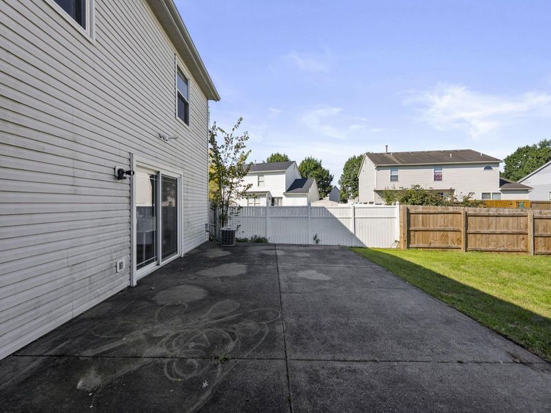 7954 Hickson Drive, Blacklick, OH 43004 Photo 27