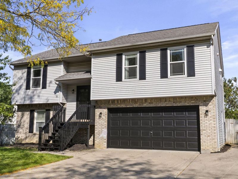 7954 Hickson Drive, Blacklick, OH 43004 Photo 4