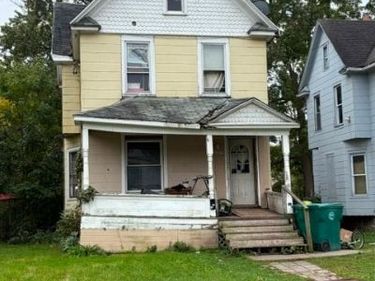 1875 Pierce Avenue, Niagara Falls, NY 14301