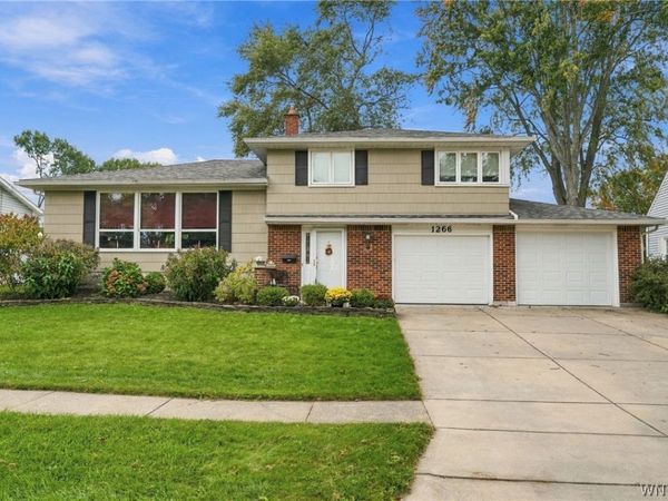 1266 Greenbrier Lane , North Tonawanda, NY 14120