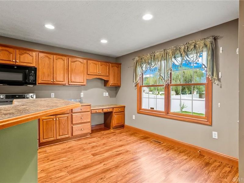 1111 Arbor Lane, Troy, OH 45373 Photo 14
