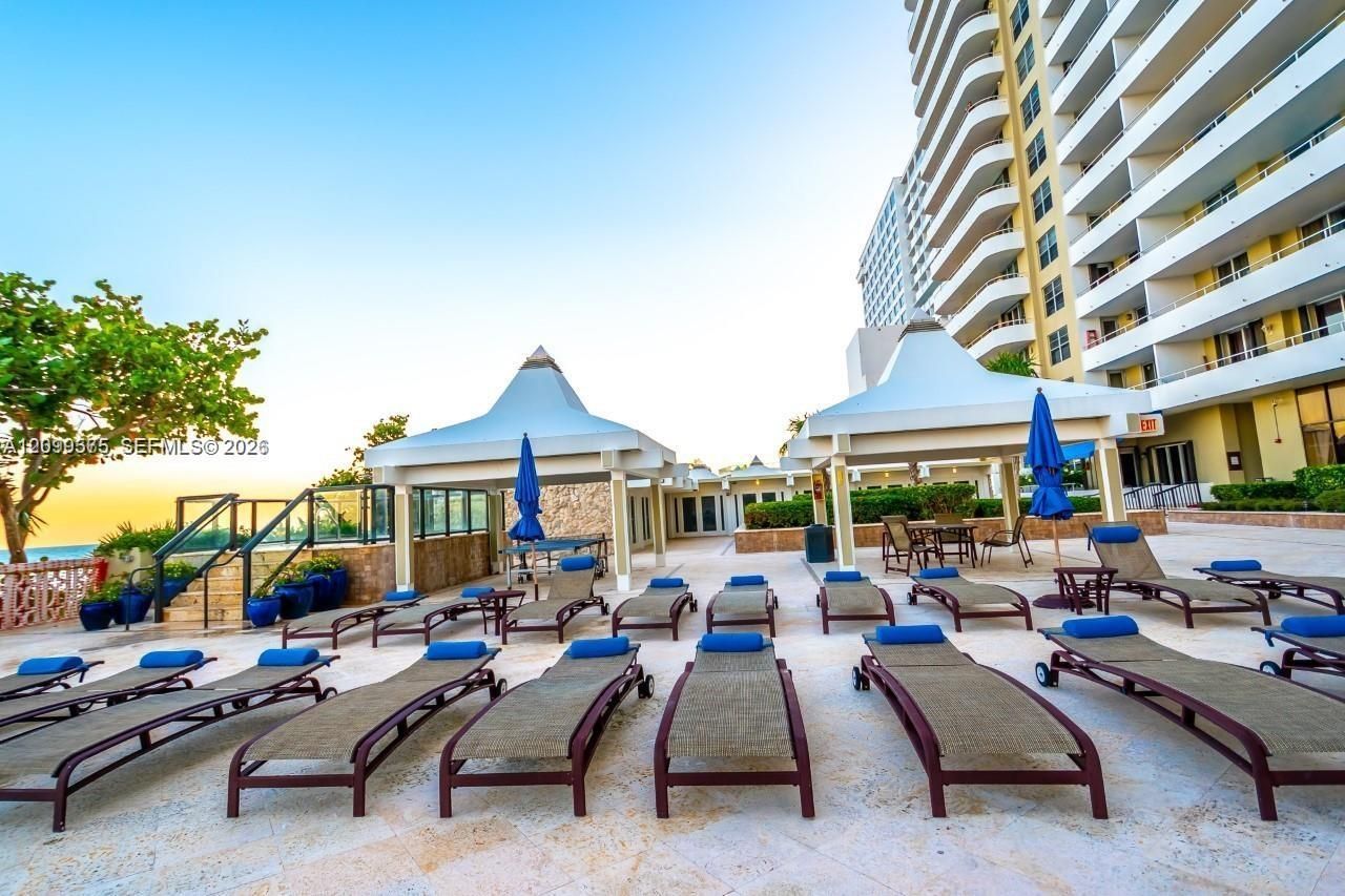 Please Call For Address, Unit 9Z, Miami Beach, FL 33140 Photo