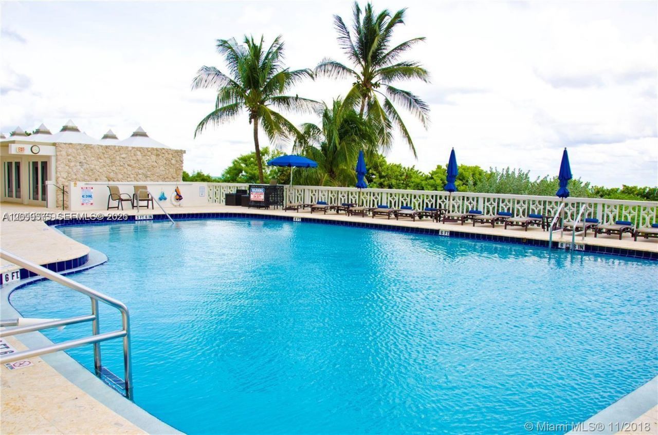 Please Call For Address, Unit 9Z, Miami Beach, FL 33140 Photo