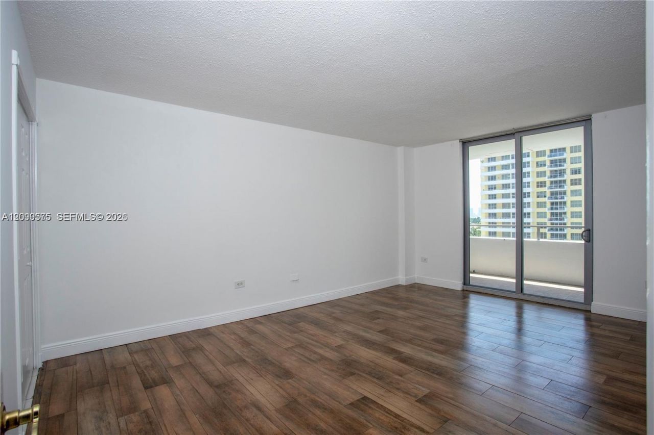 Please Call For Address, Unit 9Z, Miami Beach, FL 33140 Photo
