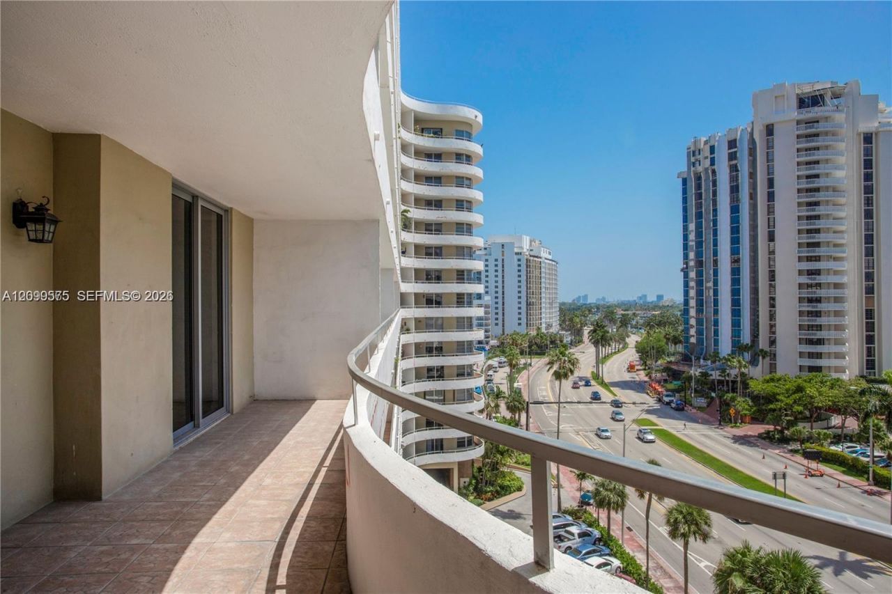 Please Call For Address, Unit 9Z, Miami Beach, FL 33140 Photo