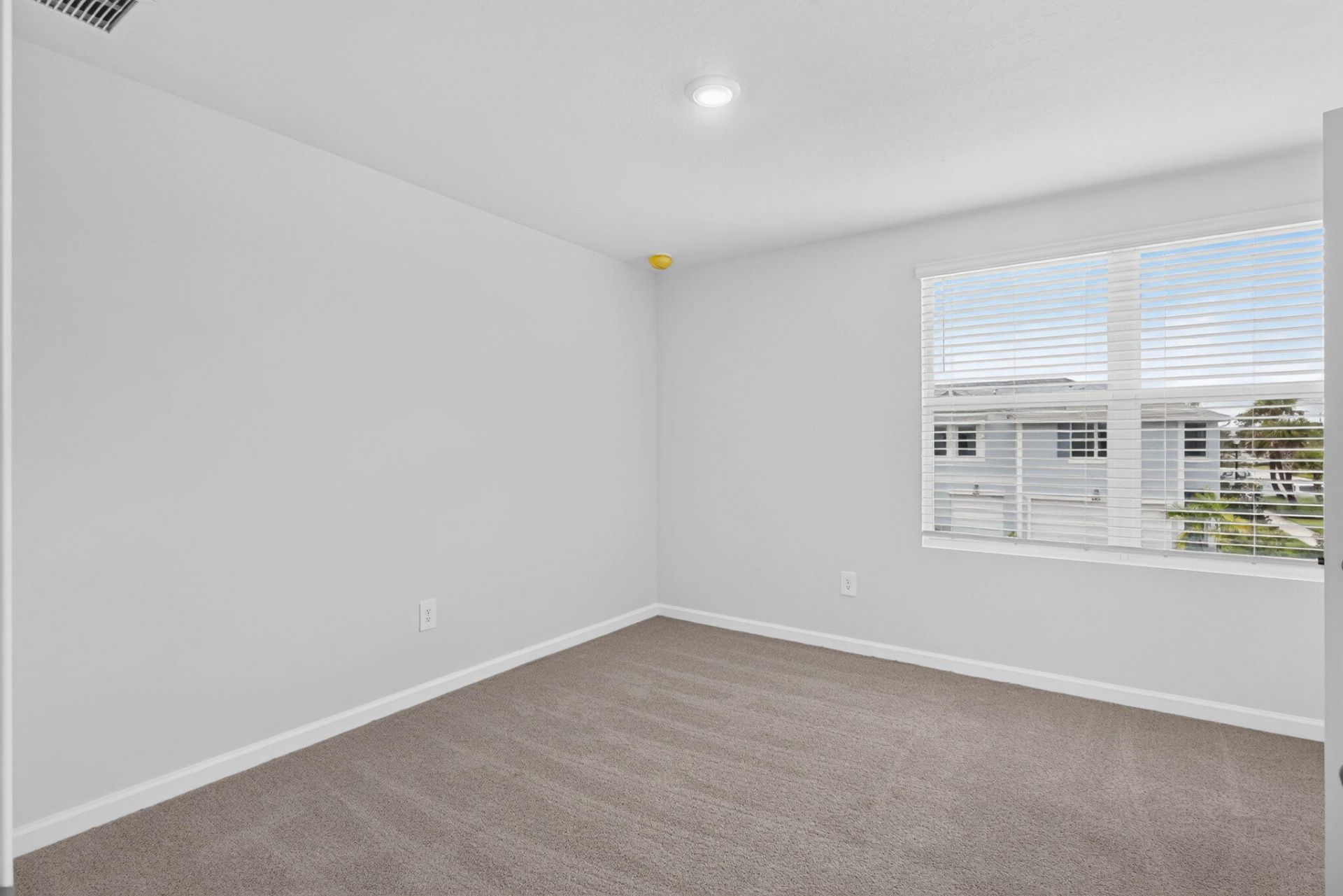 662 Salisbury Circle, Fort Pierce, FL 34982 Photo