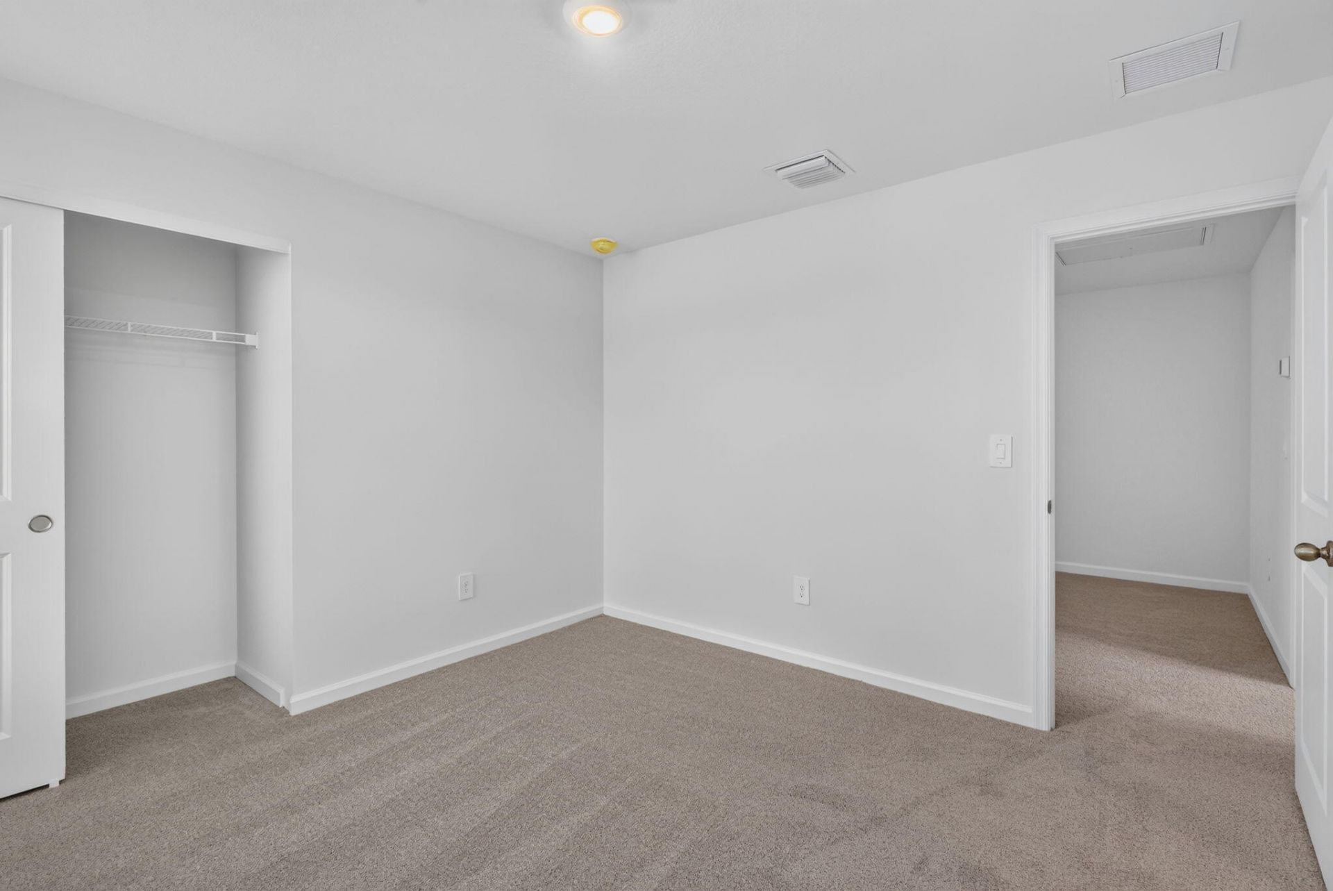 662 Salisbury Circle, Fort Pierce, FL 34982 Photo