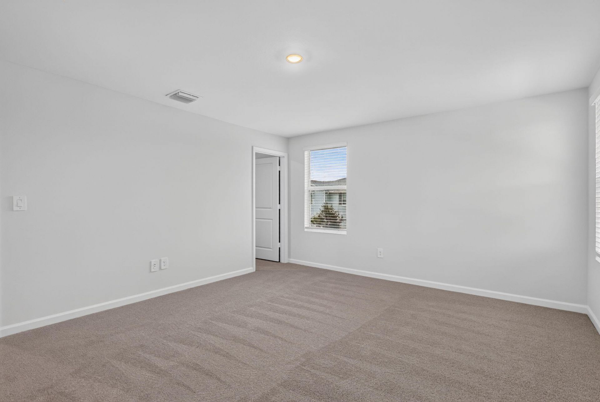 662 Salisbury Circle, Fort Pierce, FL 34982 Photo
