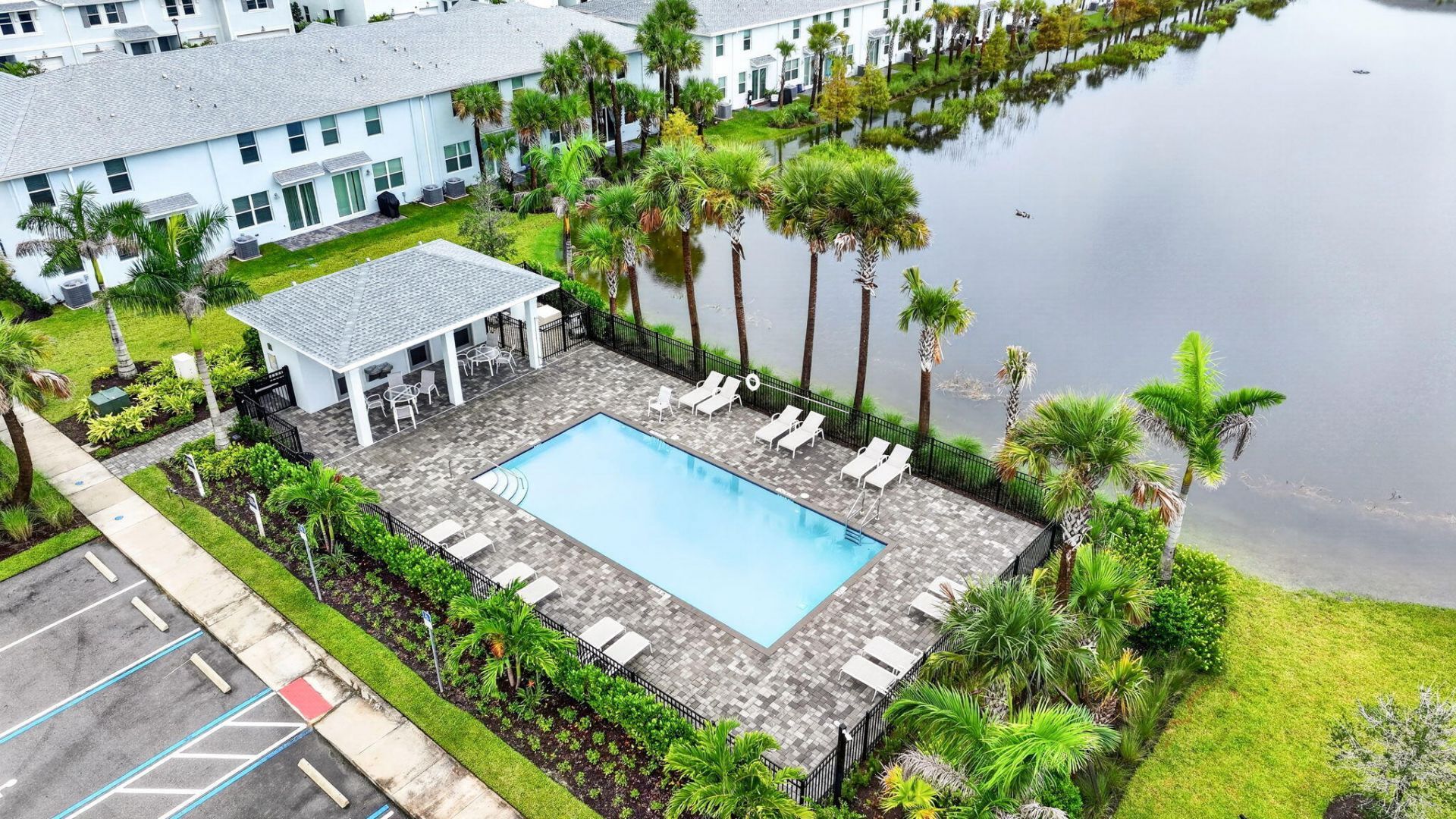 662 Salisbury Circle, Fort Pierce, FL 34982 Photo